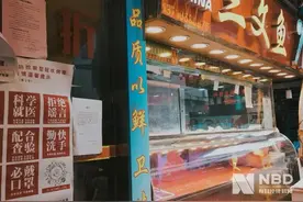扇贝臭了、小龙虾死了、三文鱼没了！记者调查：疫情下的海鲜市场，发现了什么？图片