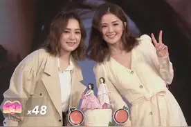 Twins首次合体直播，阿Sa踩高跟高半头，阿娇身形臃肿胖成对方2倍图片
