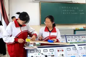 【文明实践在行动】呼和浩特第六中学：那些“好玩”的课也开了图片