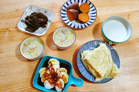北京一家三口早餐，半小时6样上桌，不浪费营养可口，胃里舒服图片