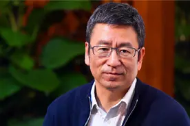 白岩松：孩子，除了上学，真的是没有其他的路能走了图片