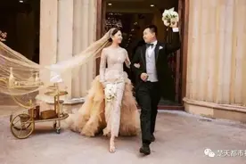 在花开的时节，我们结婚吧。图片