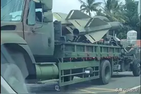 台湾民众路遇霍克防空，60年古董还用，网友：保护好博物馆需要图片