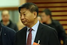 山东百亿富豪：滨州烟台首富无缘高考，潍坊一家是学霸他考上清华图片
