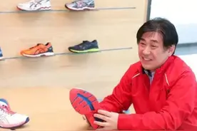 日本运动鞋之王：一年卖出2500万双，它曾经打败过耐克阿迪达斯图片
