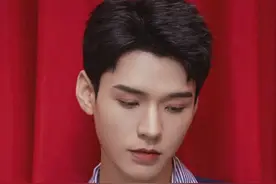 小八卦，景甜，肖战，龚俊图片