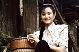 苗家女儿宋祖英图片