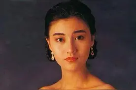 有没有发现，传统审美的美女们，腮帮子都很饱满图片