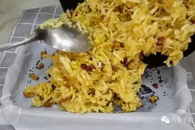 做沙琪玛时，怎样才能一次成功吗，掌握关键步骤，吃一口就爱上了图片