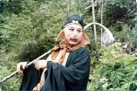 猪八戒都在西天的取经路上还那么好色，观音菩萨怎么不炒他尤鱼？图片