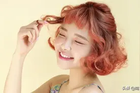 脱发少女有救了～ 教你几招养成发量小技巧，还你黑亮浓密的秀发图片