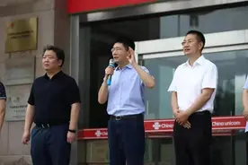 郑州城区通信服务联通已恢复灾前水平图片