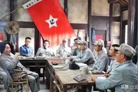 凯丰在长征前后犯过错误，但毛主席评价他“知错能改，不搞阴谋”图片