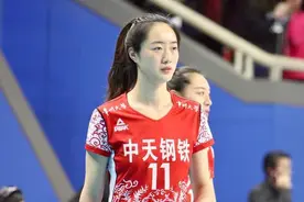 官宣！江苏女排又一冠军名将宣布退役，蔡斌或选拔新人顶上位置图片