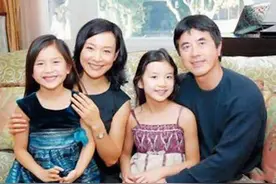 影后陈冲领养双胞胎后又怀孕：有了亲生宝，养女的生活如何了？图片