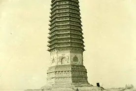 民国老照片：1941年的北京玲珑塔（八里庄塔）图片