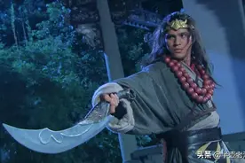 从三个方面比较李逵武松：拿着板斧对战戒刀，李逵多少回合能赢？图片