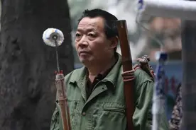 豆瓣9.6的国产神作，5年后主演命运各异，有人去世，有人玩短视频图片
