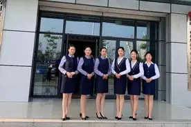 湘北女校三荷机场展芳容图片