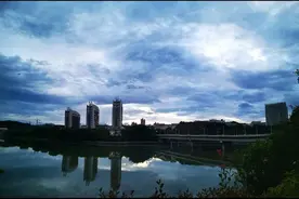 你记得家乡的春天是什么样？我已经发现我家的春光了！记赣州上犹图片