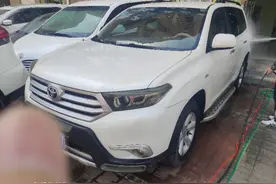 凯龙精品二手车，主营二手汽车买卖，绝无火烧，水泡，事故车图片