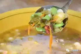 主播亚颖带你咬一口春天——豆米汤团图片