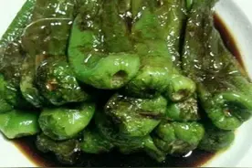 虎皮青椒家常做法，不用火烤不用油煎，只需这样做，开胃又下饭图片