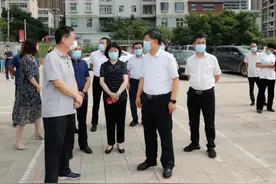 太原杏花岭区：区委书记李文权深入街镇督导检查疫苗接种和防汛备汛工作图片