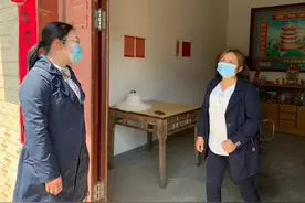 云梦检察：检察长李海英实地走访贫困户图片