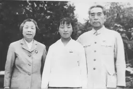 1972年，周总理对侄女说：你能不能学王昭君，嫁一个蒙古小伙啊？图片