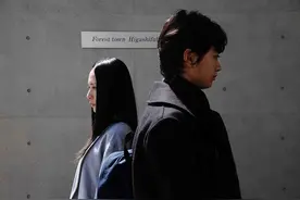 《寄生兽》一场右手与脑的对白图片