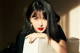 李菲儿：上演北京8分钟奇迹，却成敏感词疑被打压，更被杨颖手撕图片