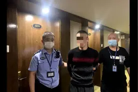渣！厦门54岁“优质男”，同时交往10多个女友，骗走30万图片