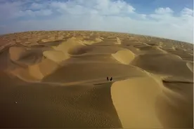 2040年地球要崩盘？中国第一大沙漠遭遇洪水，塔克拉玛干变海洋图片