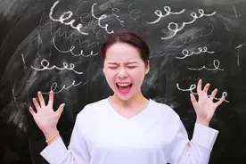 如果有一天，发现自己过得很累很迷茫，请坚持做4件事图片