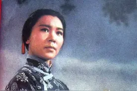 “阿庆嫂”洪雪飞：1994年去新疆演出2000元，却意外命丧戈壁图片