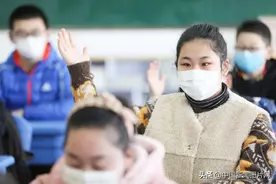 江苏南通：4—6年级小学生开学图片