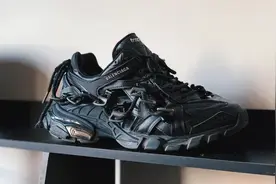 好看的球鞋永远买不完图片