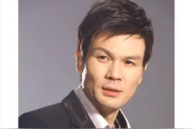 安徽卫视主持人李彬：生重病退圈两年罕见晒近况，眼睛肿成一道缝图片