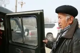 传递爱！“面的大叔”十年免费载客 行程近20万公里图片
