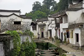 农村建房老话：二郎担山，苦不堪言，指房屋形还是房屋周边地形？图片