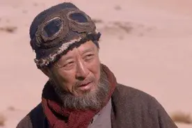 他是“最不务正业”的导演，带着妻儿演了5部剧，部部都是热播剧图片