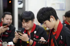 KPL：常规赛MVP最佳阵容评选，AG一诺LGD大鹅晨阳常规赛MVP呼声高图片