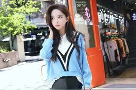 紧身裤小姐姐（壁纸背景图）图片