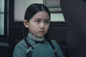 《瞄准》中的小雪聪明伶俐，十足的演技派！她的家庭背景不一般图片