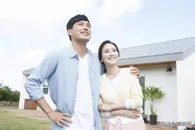 与男闺蜜意外发生关系后怎么办？48岁的女人：很愧疚，恨自己图片