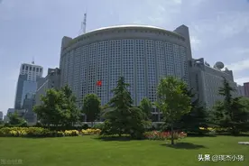 部长助理是什么层级的职务？图片