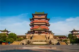 广西真武阁4根柱子悬空，屹立四百年不倒，梁思成：此乃建筑明珠图片