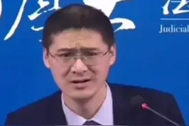 假如林有有舔了你的冰淇淋，哈哈男生的反应一个比一个绝图片