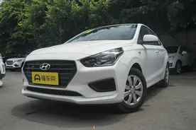 5万预算，油耗低、还耐用的合资车，现代瑞纳可能更适合你图片